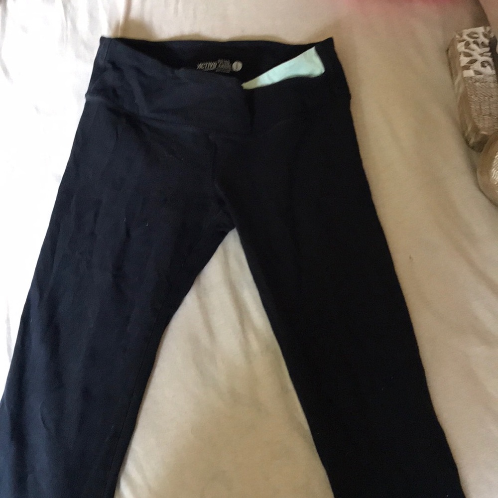 Cropped workout pants